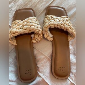 Women’s a new day sandals
Size 10